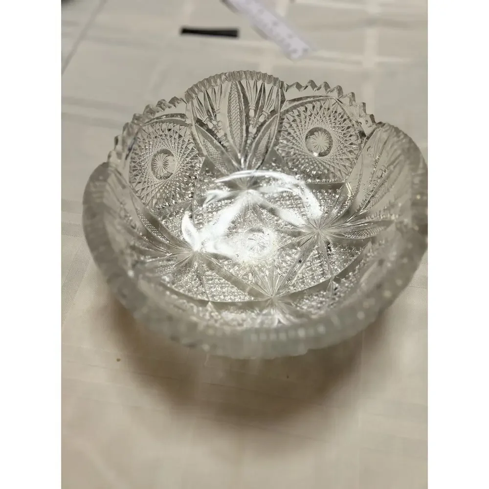Vintage Brilliant Imperial NuCut Glass Crystal Bowl Sawtooth Edge 7 inches‎